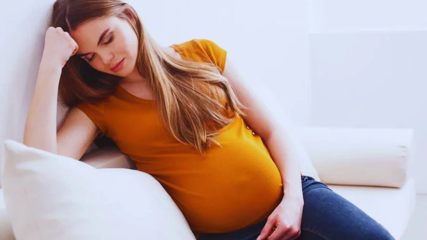 هل من الآمن إنقاص الوزن أثناء الحمل؟ ما العلاقة بين السمنة والإجهاض؟
